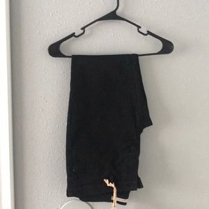 Chelsea violet pants